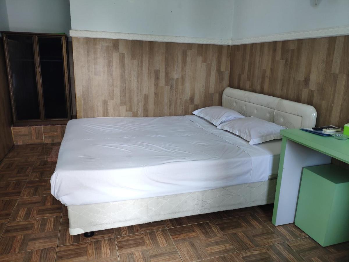 Hotel Boegenviel Syariah Lamongan Bagian luar foto