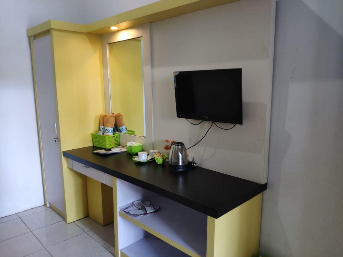 Hotel Boegenviel Syariah Lamongan Bagian luar foto